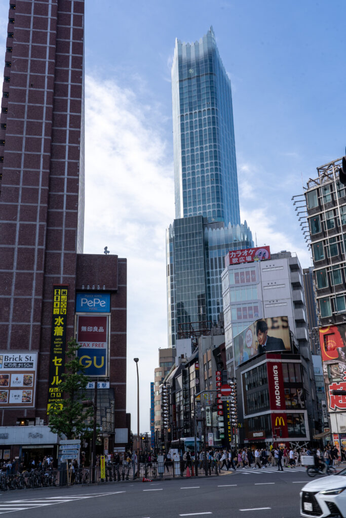 Tokyu Kabukicho Tower